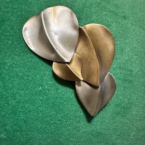 Vintage Gold & Silver Tone Heart Leaf Brooch